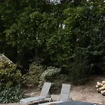 Lägenhet Cozy Forest Cabin, Fenced Garden, Peace & Privacy Luyksgestel
