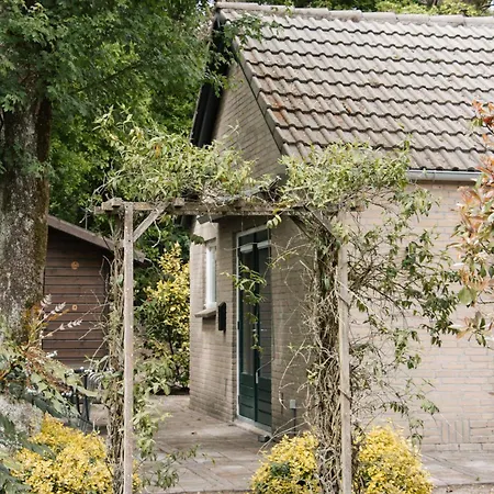 Cozy Forest Cabin, Fenced Garden, Peace & Privacy * Luyksgestel