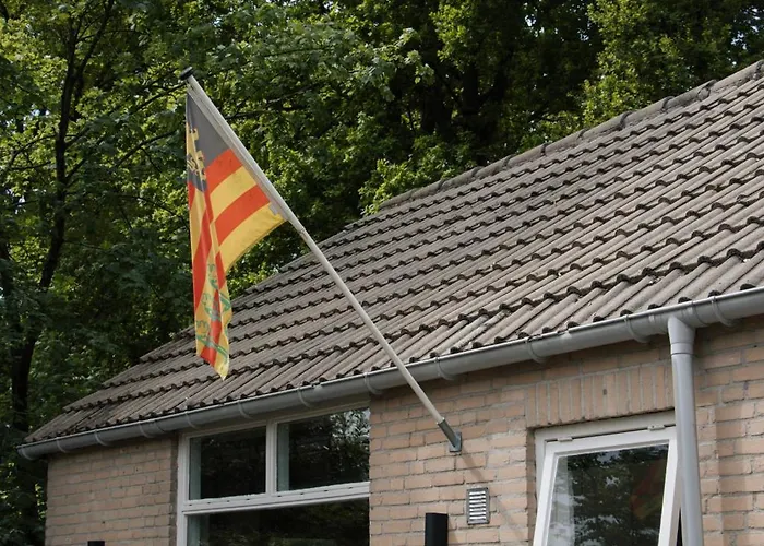 Cozy Forest Cabin, Fenced Garden, Peace & Privacy Апартаменты Luyksgestel